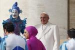 Pope: Patch up family feuds, forgive, let go of painful past
