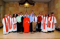 /data/news/7837/file/realname/images/p01__seminarians.jpg